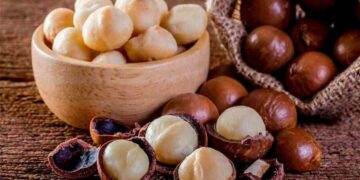 Có nhiều chất dinh dưỡng cần thiết cho xương 