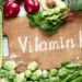 1. Cải bó xôi - thực phẩm giàu vitamin K