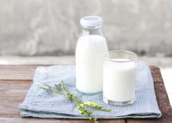 Cách chọn sữa tươi tiệt trùng hữu cơ