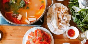 Cá hồi có mang màu đỏ tươi là cá hồi tươi